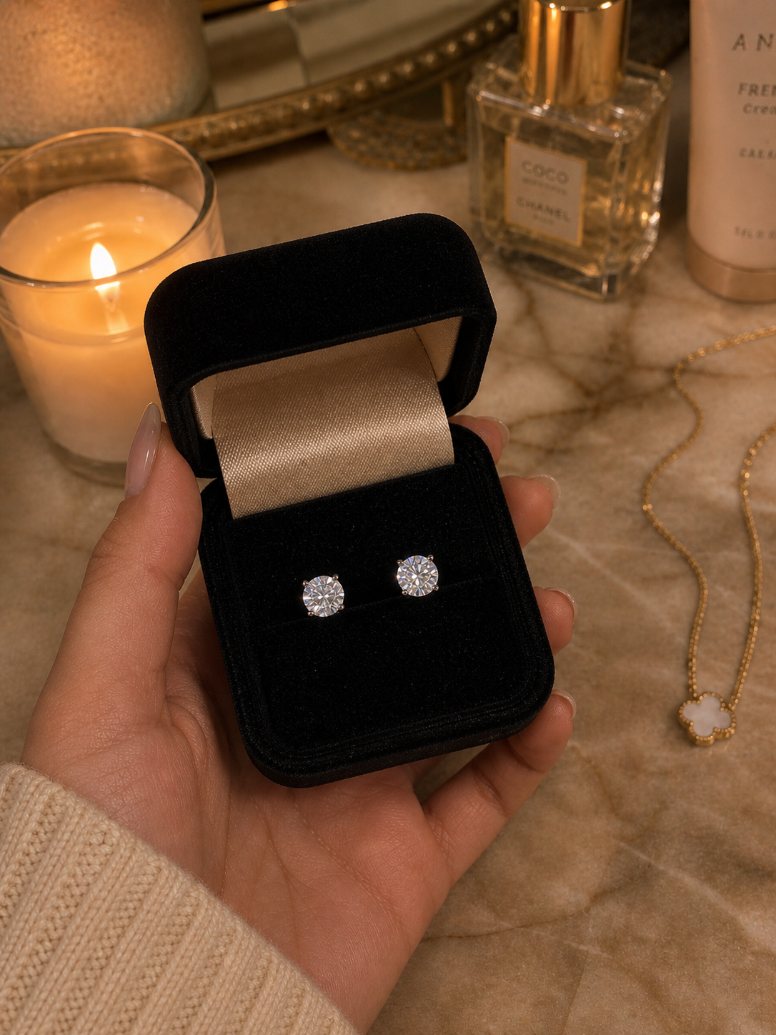 4mm Earring Stud box in hand